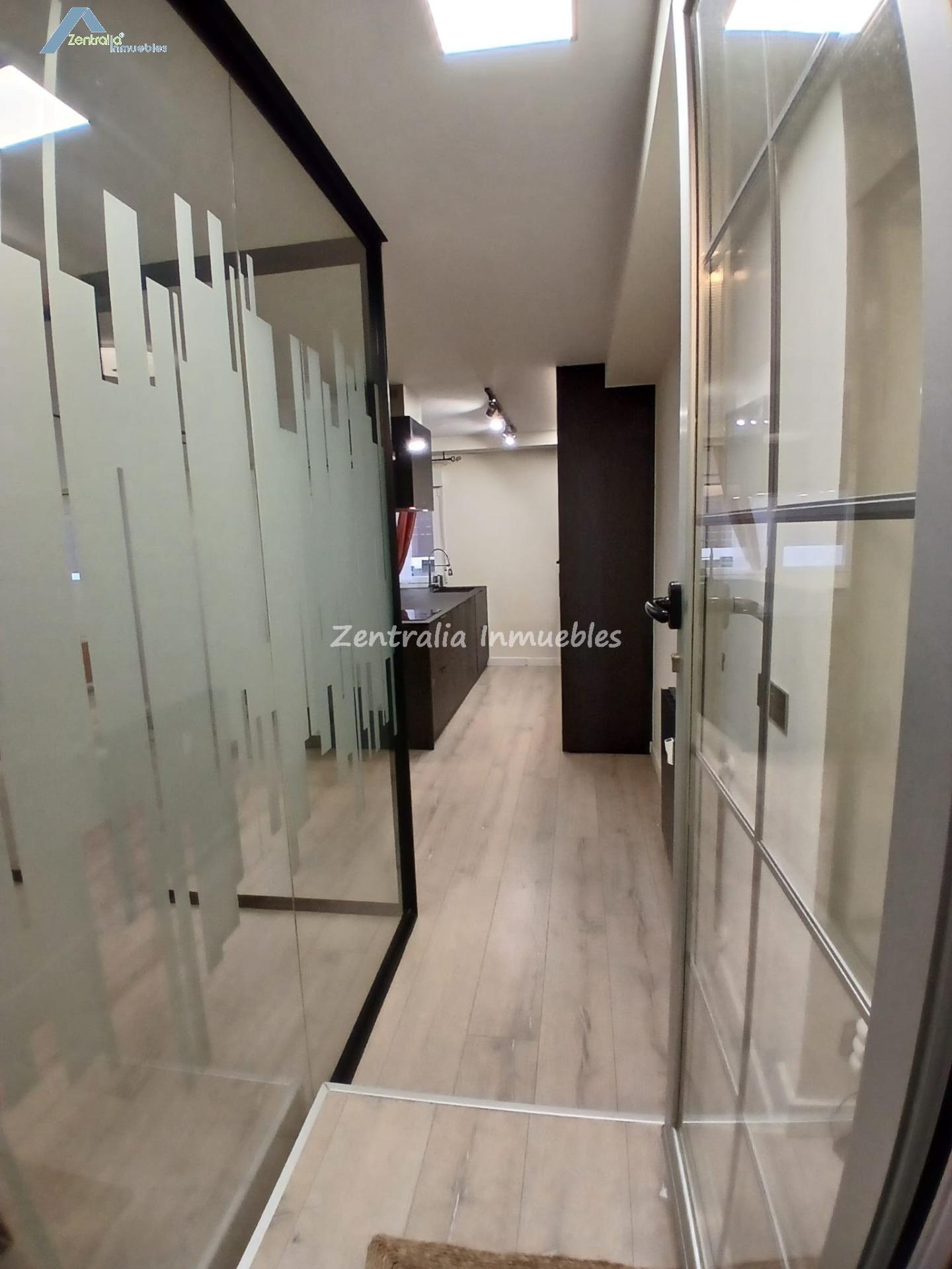 CENTRO - VIVIENDA CON AMPLIA TERRAZA, 3 DORM Y 2 BAÑOS